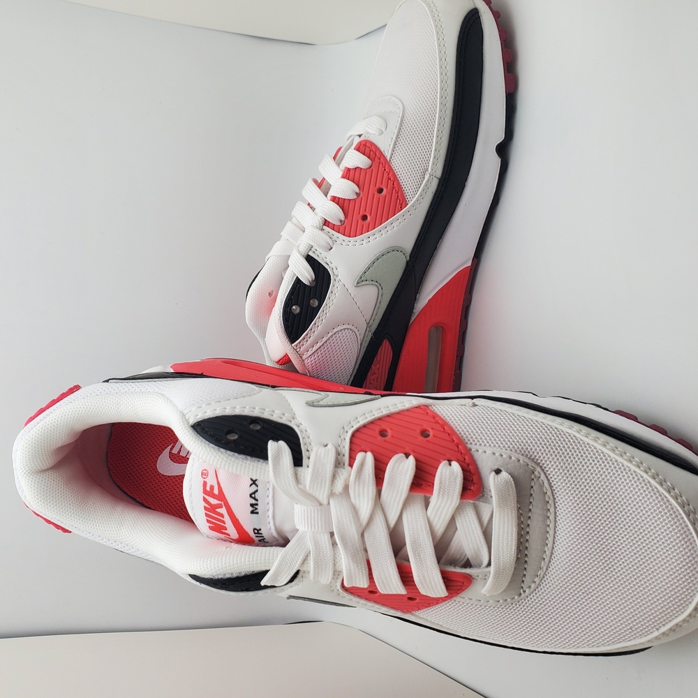 Nike Air Max Aster Pink
